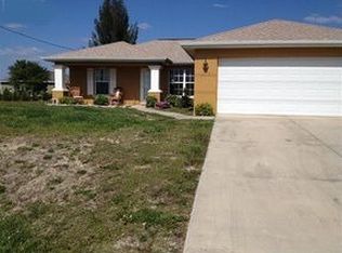 927 Santa Barbara Blvd N, Cape Coral, FL 33993