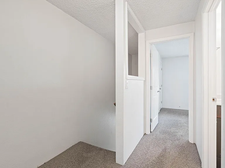 2730-2734 SE Alder St #2732 — Photo 14