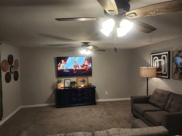 1418 Kimberly Dr, Paragould, AR 72450