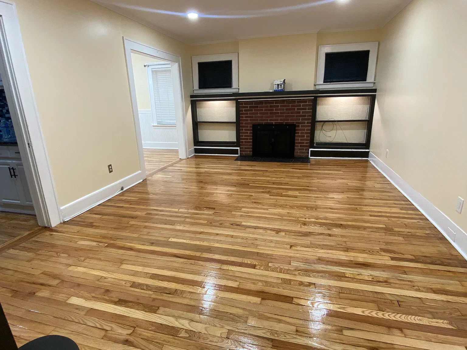 3 bed, 1.5 bath, $4,500 — Photo 4