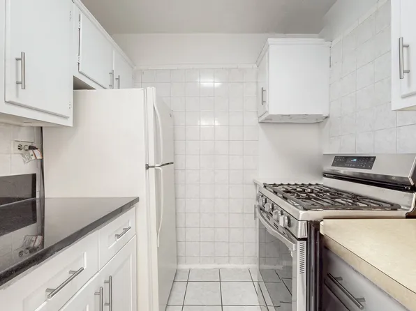 99-35 59th Avenue image 14 of 21