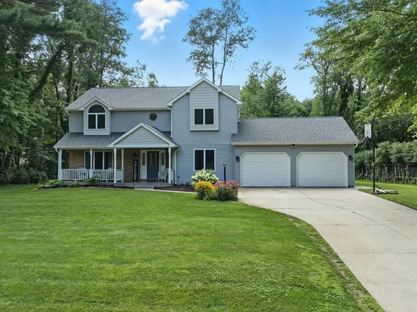 53303 Monticola Ln, Bristol, IN 46507