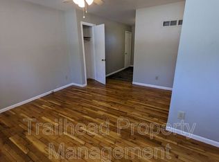 110 S High St, Sugar Creek, MO 64054