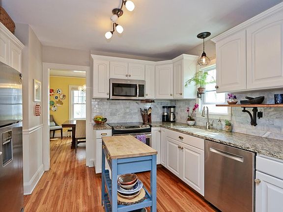 5th image of 2093 Niles Ave