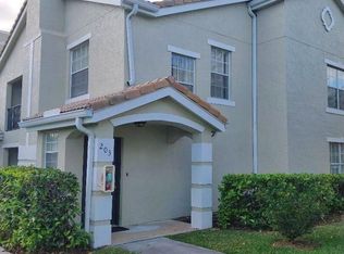 128 SW Peacock Blvd APT 15-203, Port Saint Lucie, FL 34986