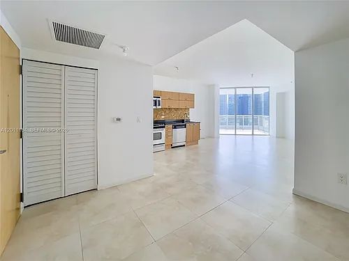 350 S Miami Ave #3208 Photo 1