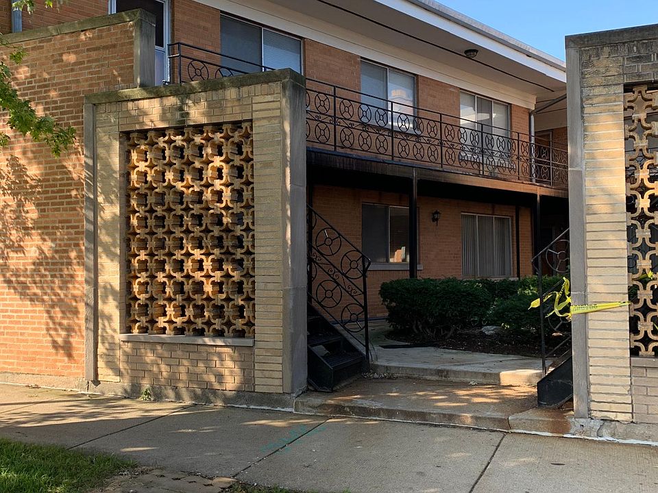 1st image of 5254 N Neenah Ave #A