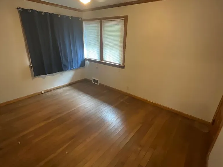 1217 N College Ave — Photo 15