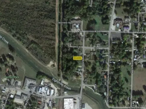 822 N Vance St, Paragould, AR 72450