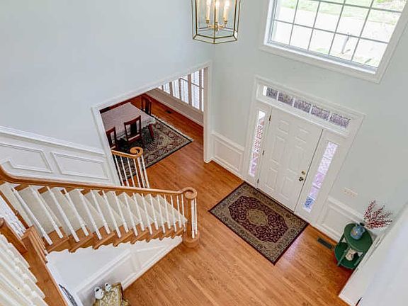 5th image of 5419 Grist Mill Woods Way