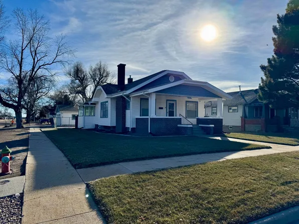 403 W 12th St, Goodland, KS 67735
