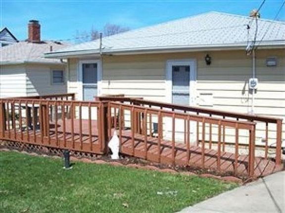 4th image of 2823 Stanfield Dr