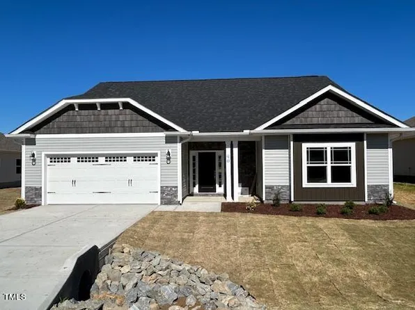 40 S Cousins Ct, Smithfield, NC 27577