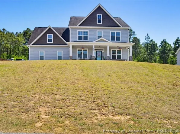 72 Countryside Dr, Lillington, NC 27546