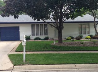 1139 Starview Ln, Lincoln, NE 68512