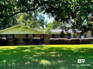 45718 Red Hill Rd, Bay Minette, AL 36507