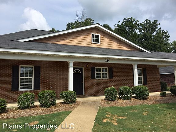2nd image of 802 W Longleaf Dr Unit 2