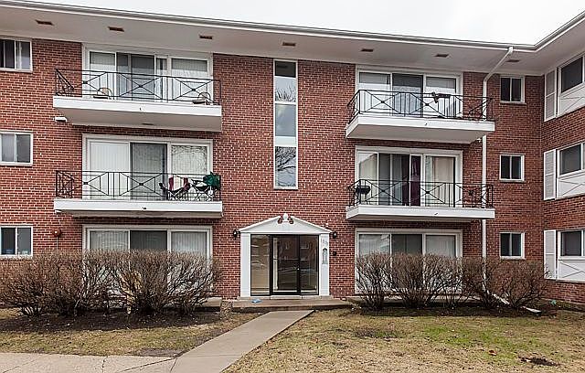 1st image of 10113 Old Orchard Ct Unit 304