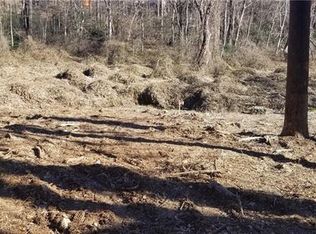 105 Ivanhoe Dr #5, Swannanoa, NC 28778