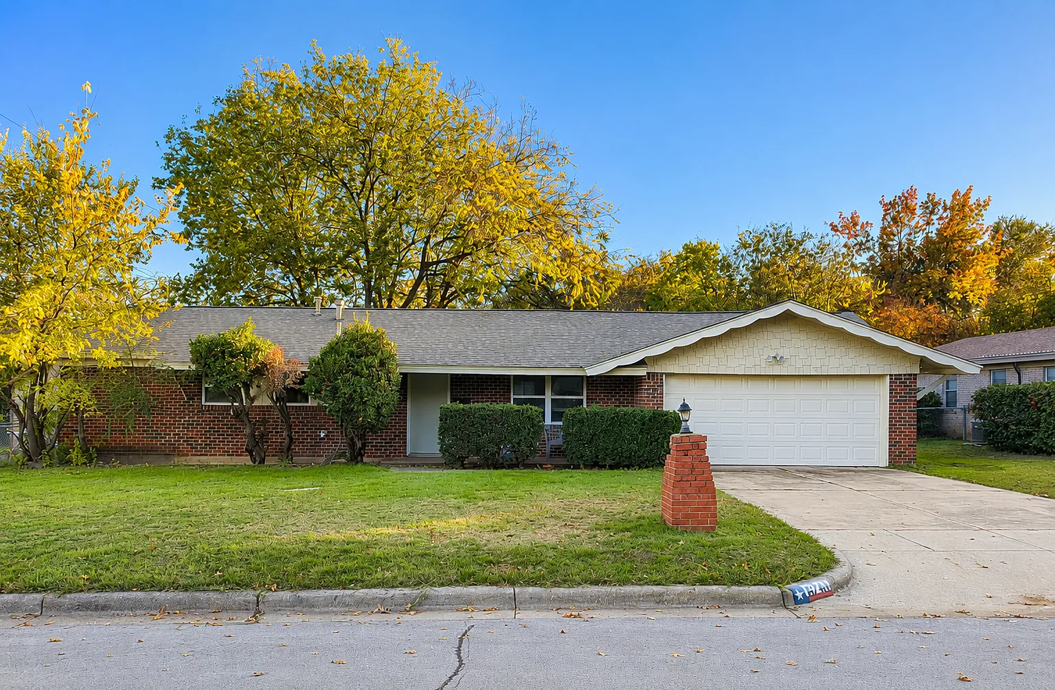 6744 Oliver Drive, Unit 6744 Oliver — Photo 1