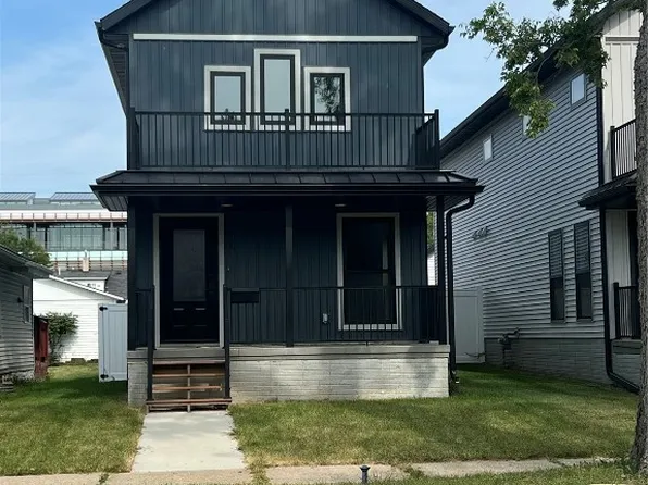 1024 5th St SE, Cedar Rapids, IA 52401