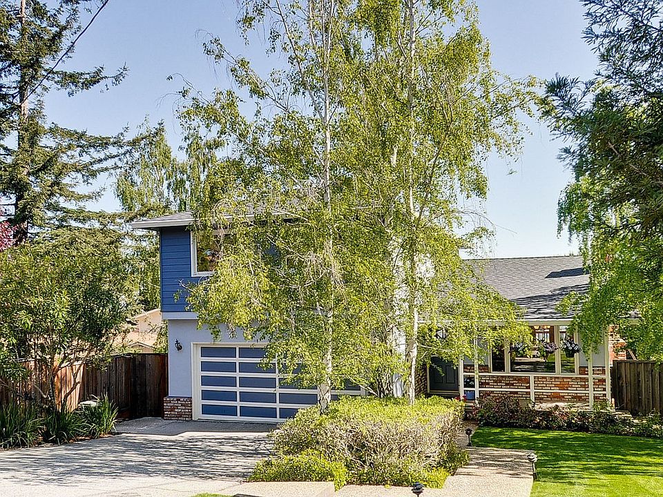 Amazing Views in Emerald Hills