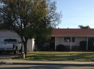 2165 Cherry Ave, Sanger, CA 93657