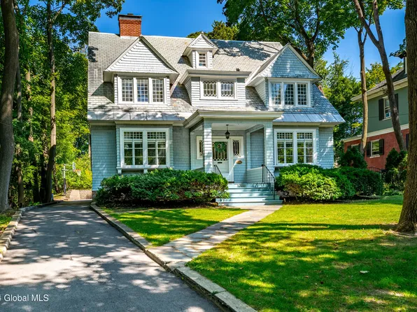 1065 Avon Road, Schenectady, NY 12308
