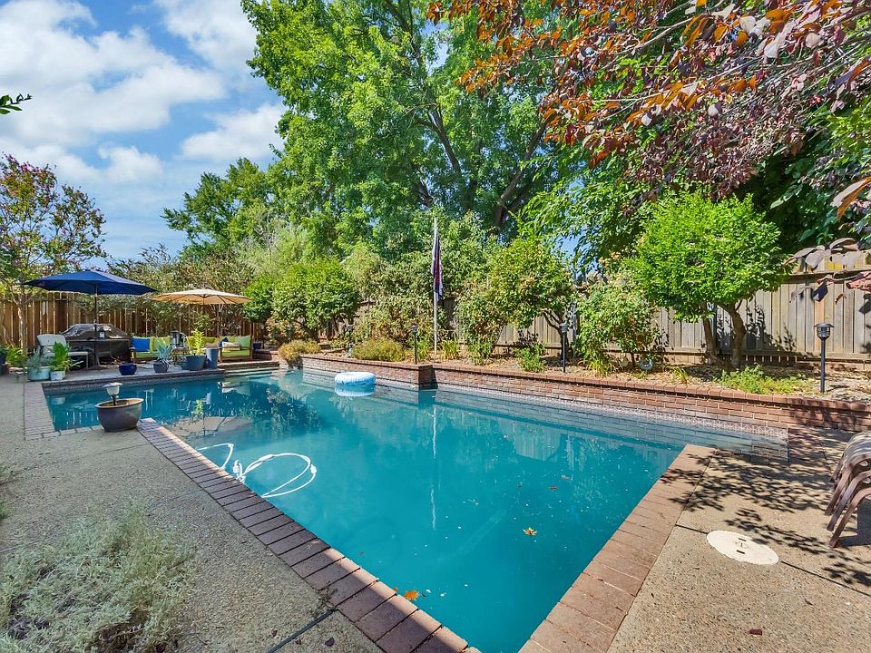 1st image of 3008 Brisbane Ct
