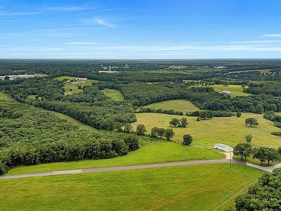 2nd image of 3879 Tegeler Rd