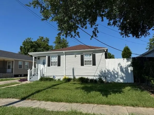 5520 Wingate Dr, New Orleans, LA 70122