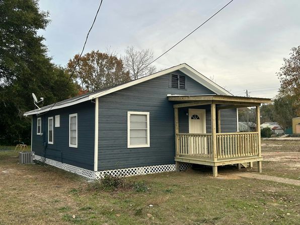 105 McKinnon St