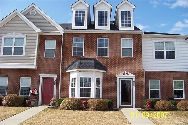 1st image of 7441 Pebble Lake Dr