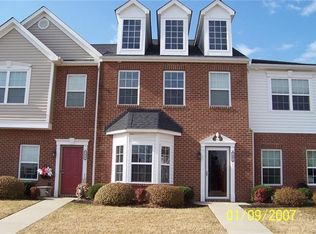 7441 Pebble Lake Dr, Mechanicsville, VA 23111