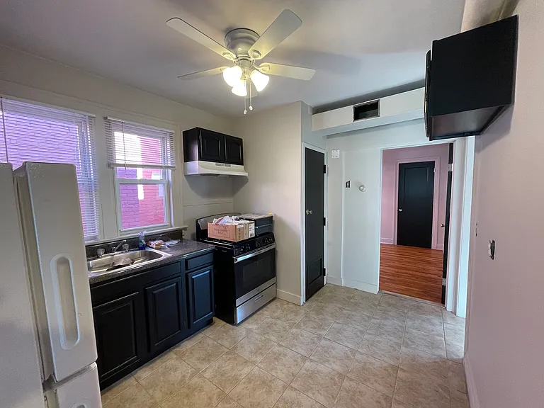 123 Sylvan Ave #2 — Photo 7