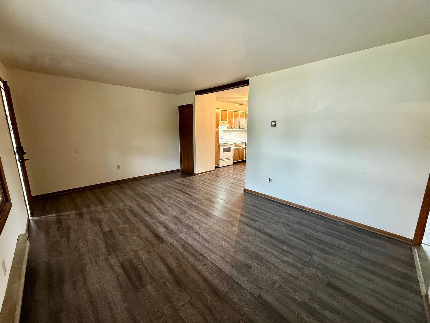 203 E Front St — Photo 1