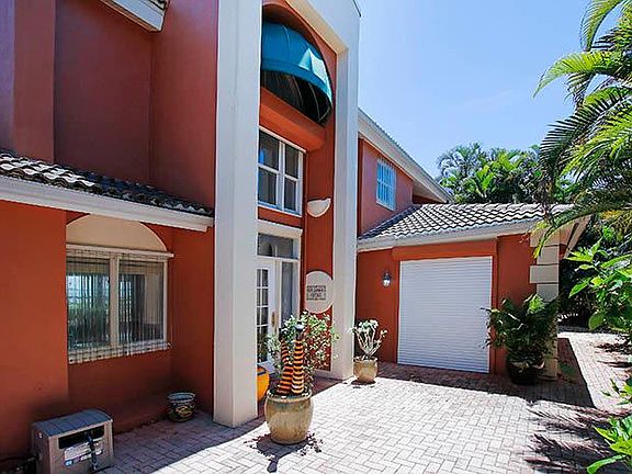 2nd image of 1528 San Carlos Bay Dr
