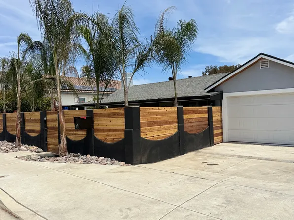 331 Grapevine Rd, Vista, CA 92083