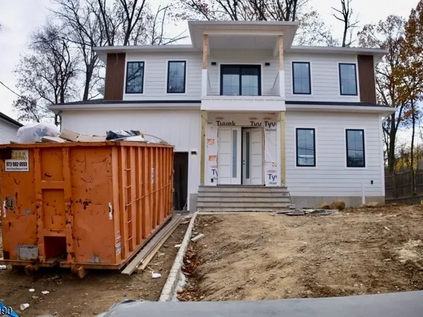 36 Crestview Hill Rd, Livingston Twp., NJ 07039