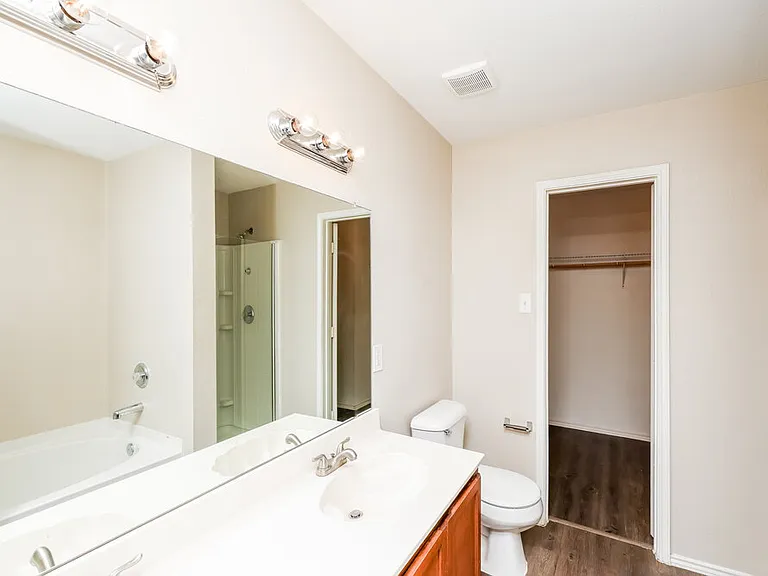 3032 Picket Fence Dr — Photo 13