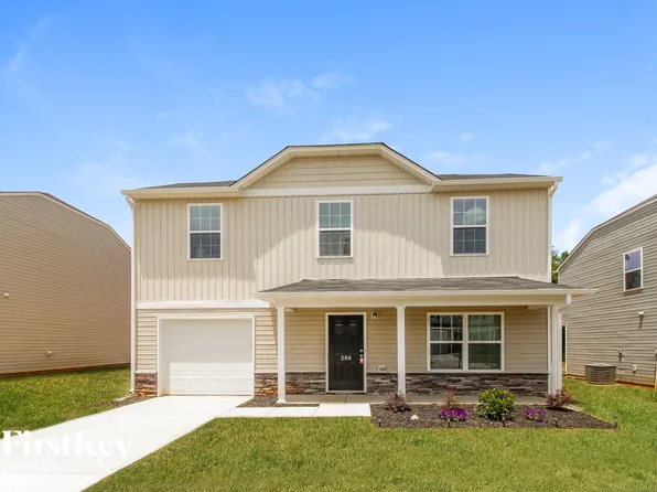 206 Glenoaks Dr, Lexington, NC 27292