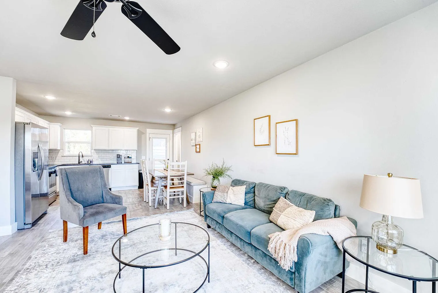 4 bed, 2.0 bath, 1377 sqft, $3,577 — Photo 1