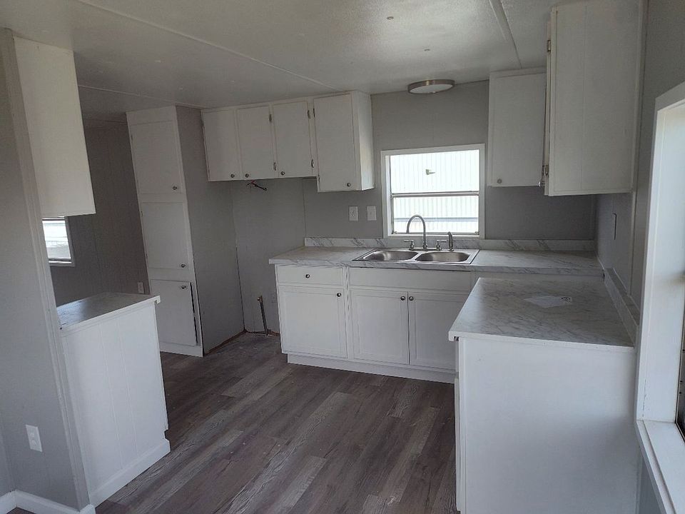 1st image of 503 S Humbolt Ave #19
