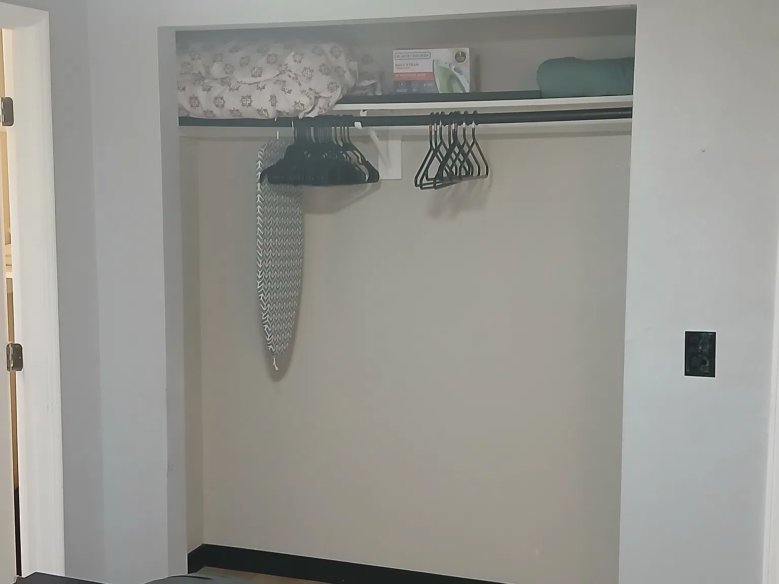 1 bed, 353 sqft, $2,200 — Photo 3