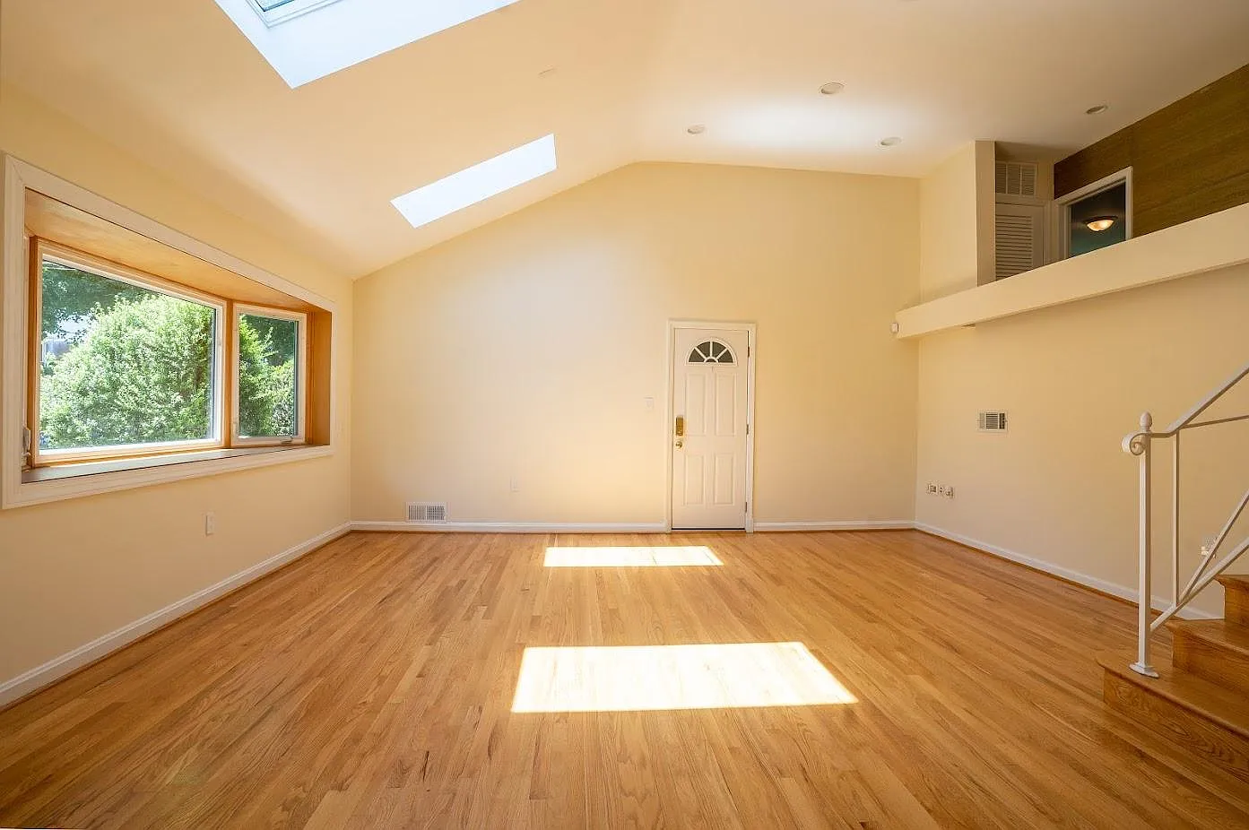 E Parkhill Dr, Bethesda — Photo 2