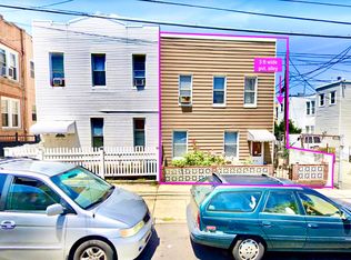 61-25 Menahan St #2FAM, Ridgewood, NY 11385