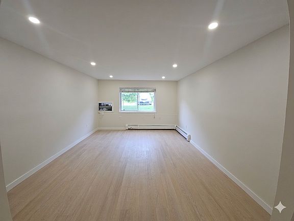 3rd image of 41 Tanager Rd #2