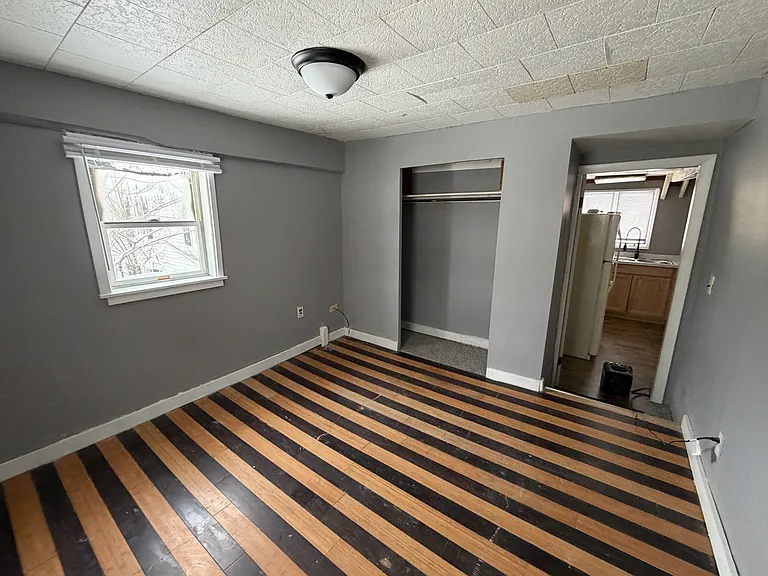 199 Main St #5 — Photo 11