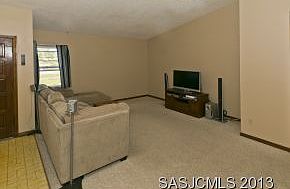 4th image of 659 Nieves Ln
