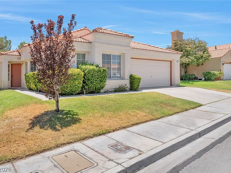9725 Horizon Hills Dr — Photo 2